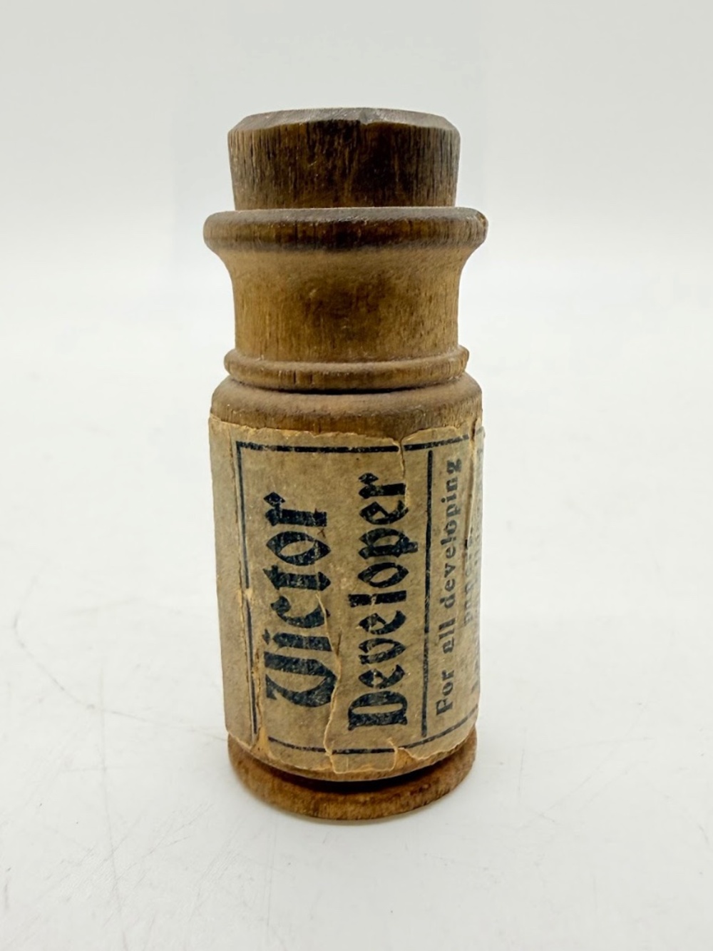 Antique Empty Wood Powder Pill Bottle Victor Developer Paper Label Stopper 2.3"